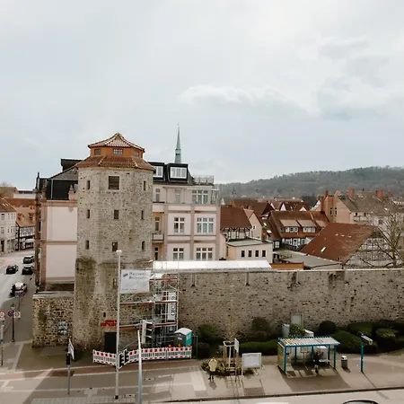 Moderne Junior Mit Grosszugigem Blick Uber Historische Altstadt Im Herzen Von Hameln